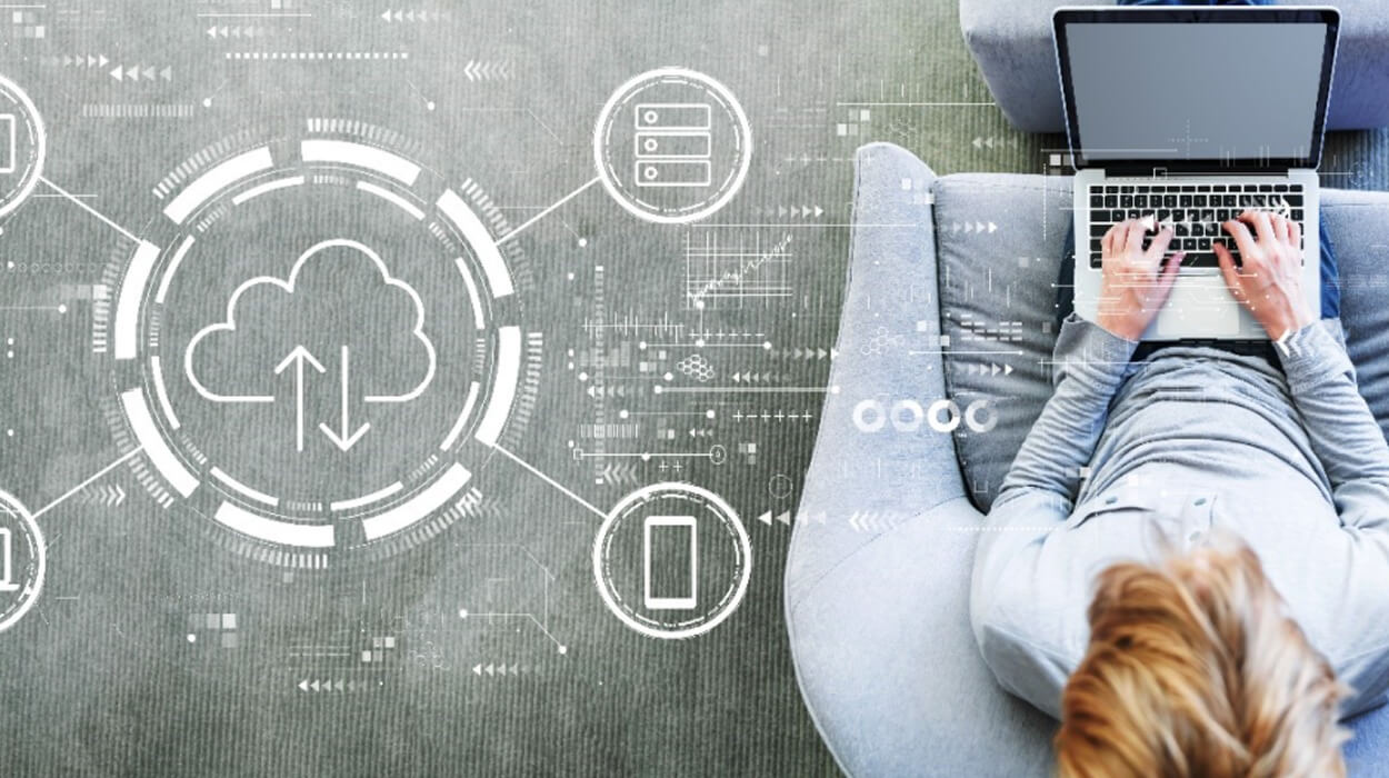 Cloud computing, client safely communicating through secure patient portal, sensitive information, adhering to compliance rules and law regulation.