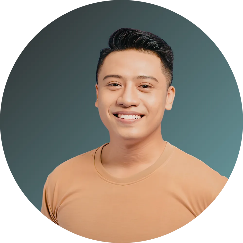 Headshot of a medspa software client reviewer